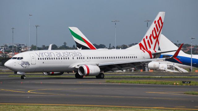 Boeing 737-800 (VH-YIV)