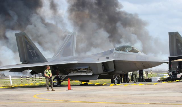 Lockheed F-22 Raptor (03041) - Top Secret a few years ago