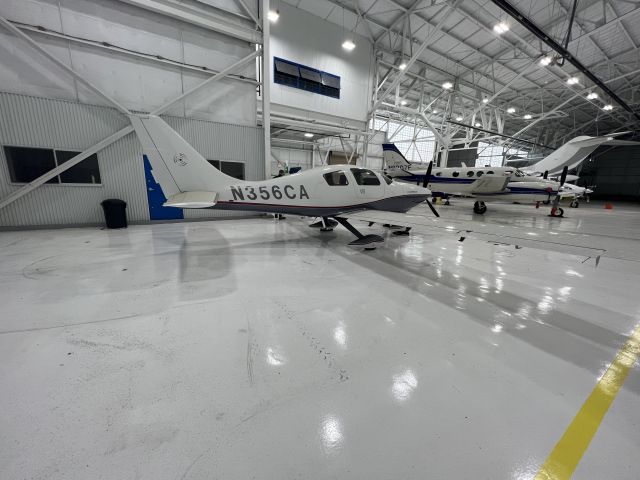 Cessna 350 (N356CA)