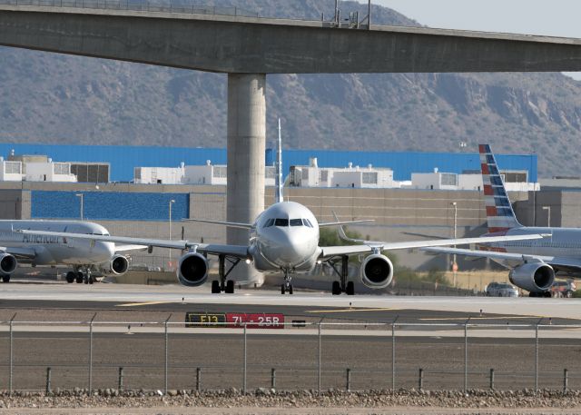 Airbus A320 (N658AW)