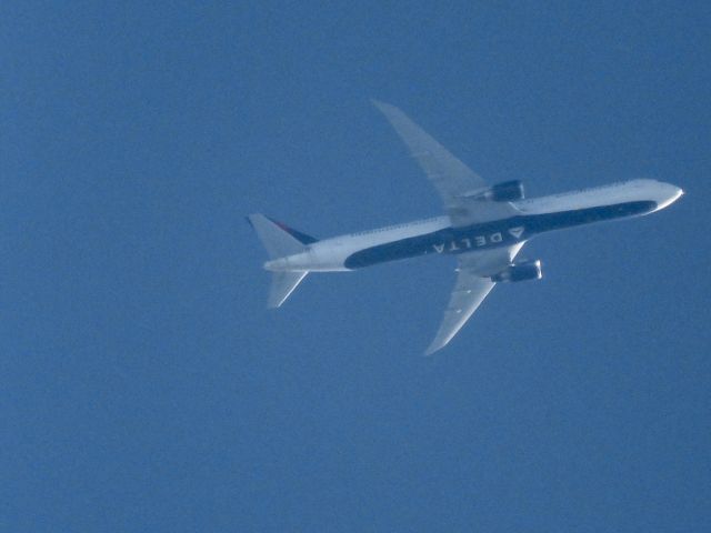 BOEING 767-400 (N832MH) - DAL385br /ATL-SLCbr /10/04/21