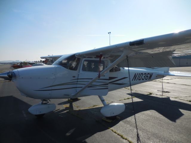 Cessna Skyhawk (N1036M)