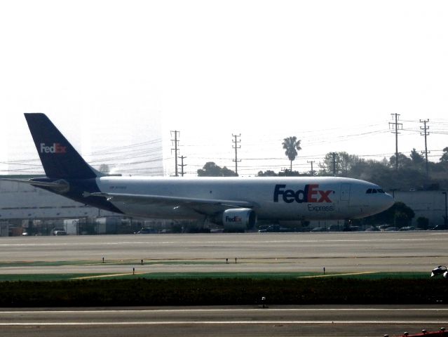 Airbus A300F4-600 (N742FD) - FDX1742 IND-LAX