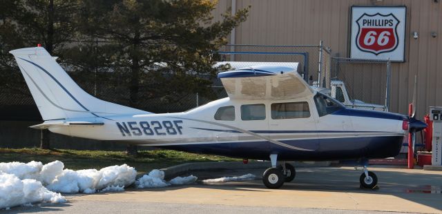 Cessna Centurion (N5828F) - Parked on ramp, Jan of 2013.