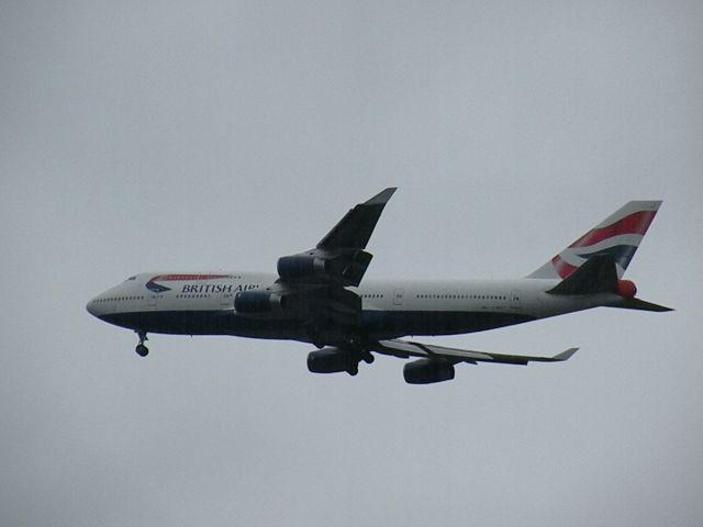 Boeing 747-400 — - Approach to Heathrow