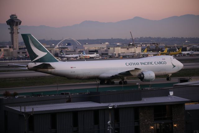 BOEING 747-8 (B-LJM)