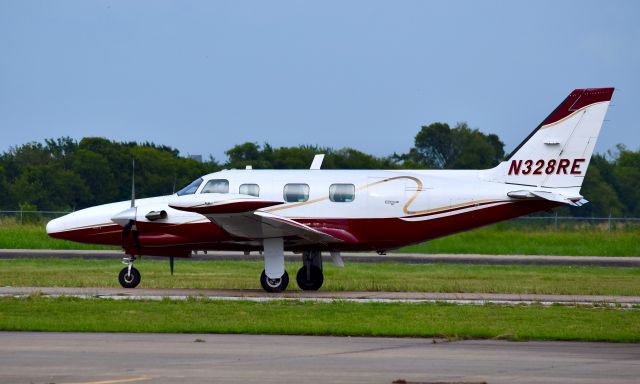 Piper Cheyenne 2 (N328RE)