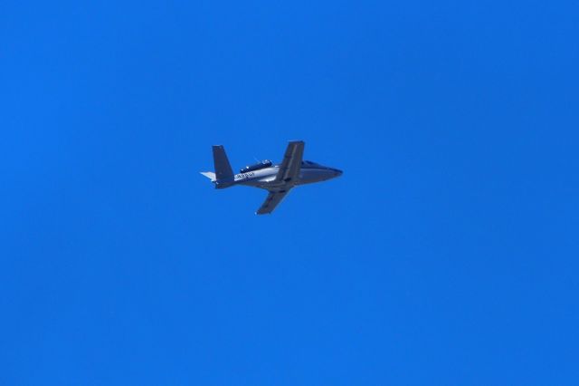 Cirrus Vision SF50 (N98GF)