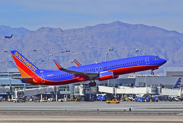 Boeing 737-800 (N8614M) - N8614M Southwest Airlines Boeing 737-8H4 - cn 36908 / ln 4420 - First Flight: April 10, 2013br /Delivered: April 16, 2013br /br /McCarran International Airport (KLAS)br /Las Vegas, Nevadabr /TDelCorobr /September 29, 2013