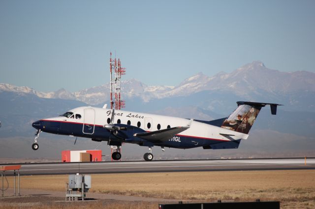 Beechcraft 1900 (N211GL)