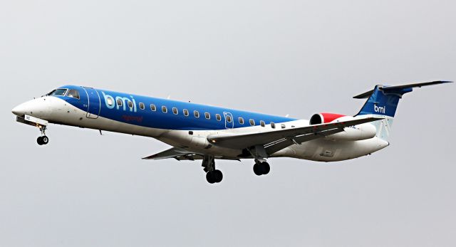 Embraer ERJ-145 (G-RJXE)