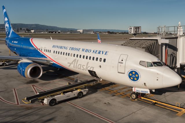 Boeing 737-900 (N265AK) - 28th Jan., 2018