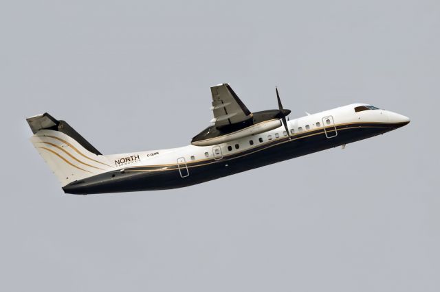 de Havilland Dash 8-300 (C-GLWN)