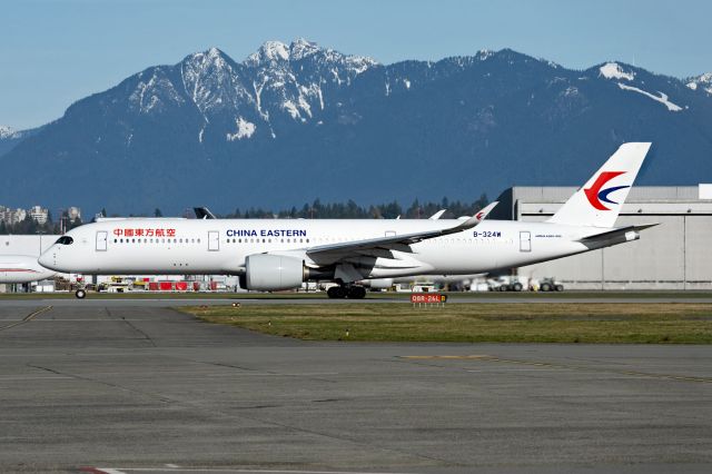 Airbus A350-900 (B-324W)
