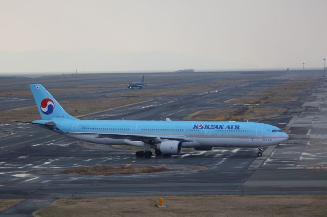 Airbus A330-300 (HL7720)