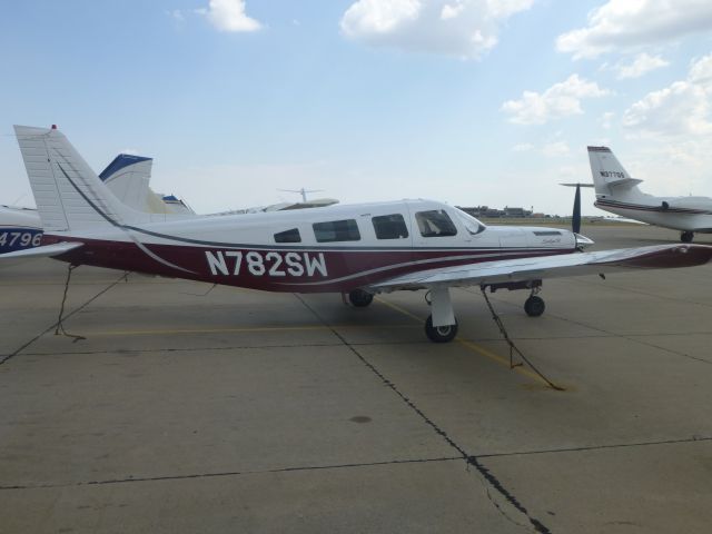 Piper Saratoga (N782SW)