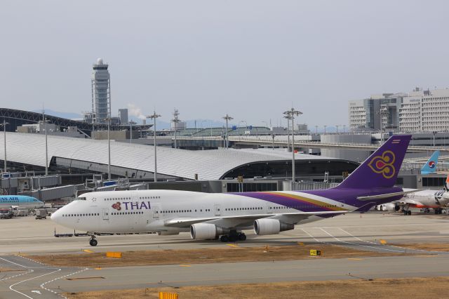 Boeing 747-400 (HS-TGY)