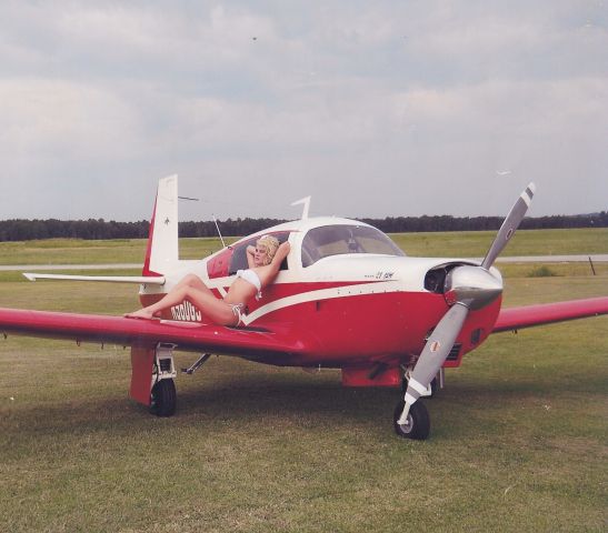 Mooney M-20 (N960GS)