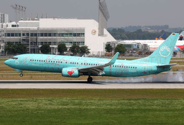 Boeing 737-800 (D-ASXO)