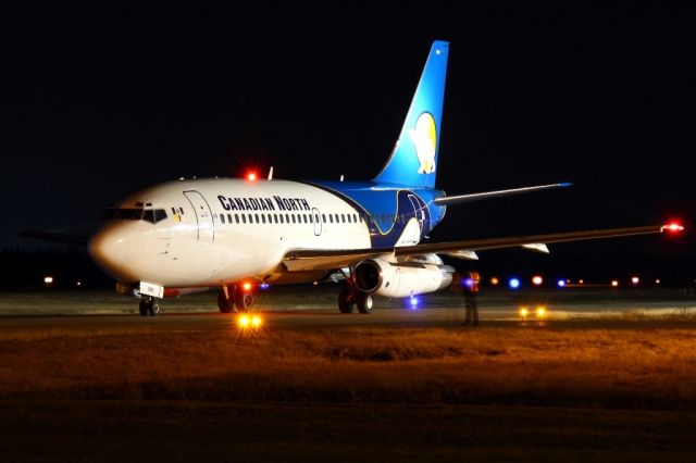 Boeing 737-200 (MPE9864)