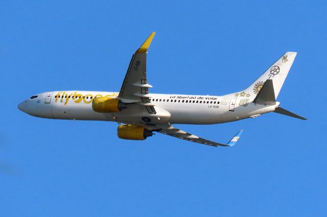 Boeing 737-700 (LV-KGN)