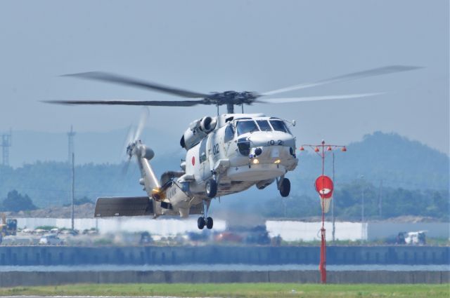 Sikorsky S-70 (24-8302)