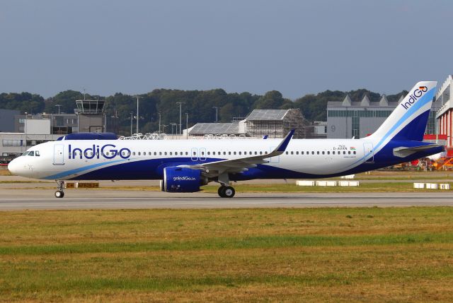 Airbus A321neo (VT-IUX)