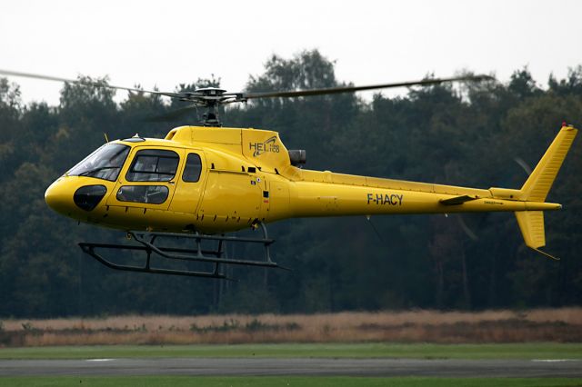 Eurocopter AS-350 AStar (F-HACY)