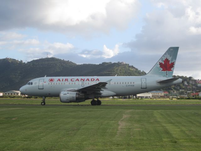 Airbus A319 (C-FYKR)