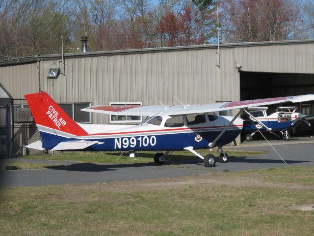 Cessna Skyhawk (N99100) - N99100 awaiting its turn in maintenance as its "big brother", a Cessna 182, gets his done in the hangar.