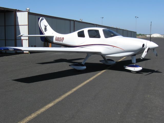 Beechcraft King Air 90 (N80VP) - Lancair ES