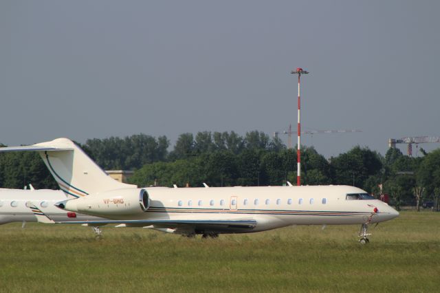 Canadair Challenger (VP-BMG)