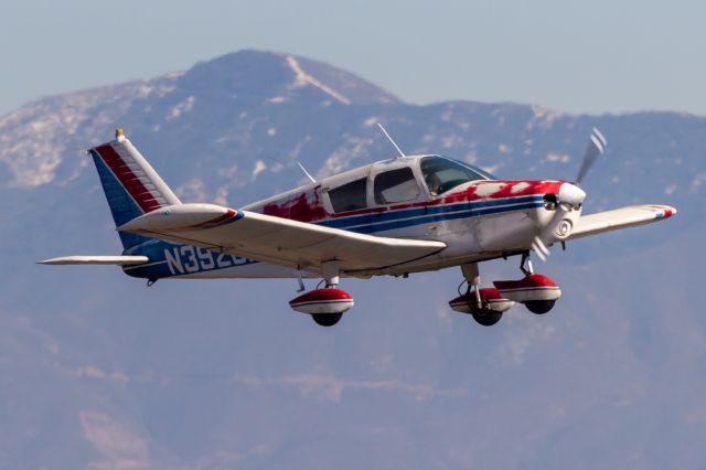Piper Cherokee (N3920K)