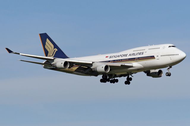 Boeing 747-400 (9V-SMW)