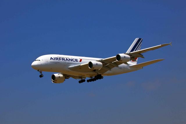 Airbus A380-800 (F-HPJH) - LAX