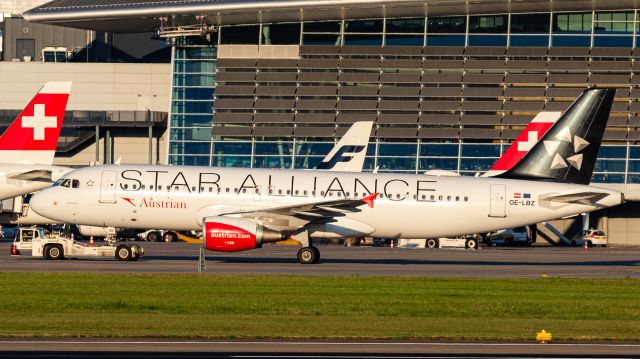Airbus A320 (OE-LBZ)