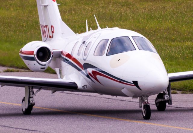 Eclipse 500 (N67LP)