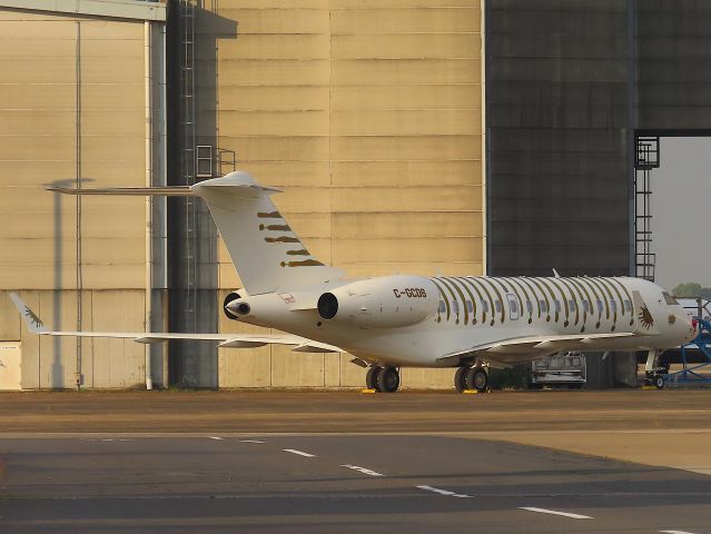 Bombardier Global Express (C-GCDS) - Photo taken on Oct 29, 2023.