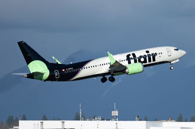 Boeing 737 MAX 8 (C-FFFX)