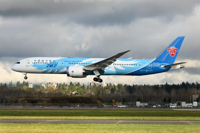 Boeing 787-9 Dreamliner (B-1167)