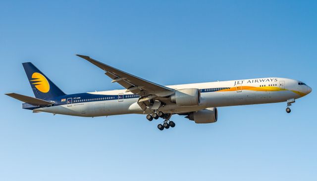 BOEING 777-300ER (VT-JEM)