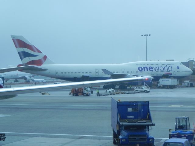 Boeing 747-400 (G-CIVL)