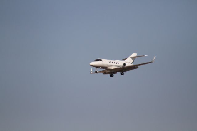 Hawker 800 (XA-AOV) - FINAL APPROACH 27 MMTJ