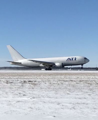 BOEING 767-200 (N714AX) - Runway 1 departure! 1/23/22.