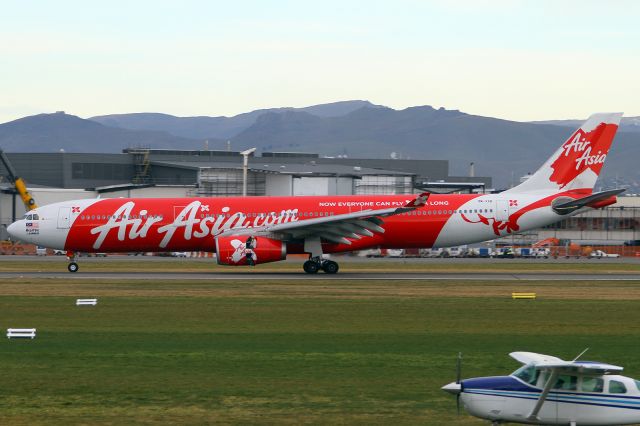 Airbus A330-300 (9M-XXB)