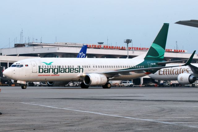Boeing 737-800 (S2-AFL)