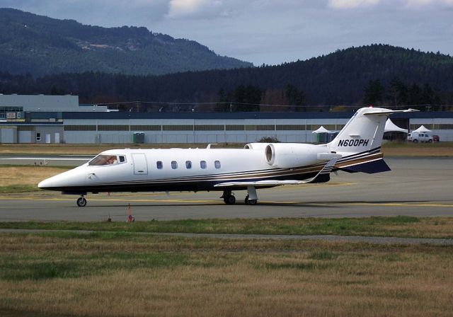 Learjet 60 (N600PH)