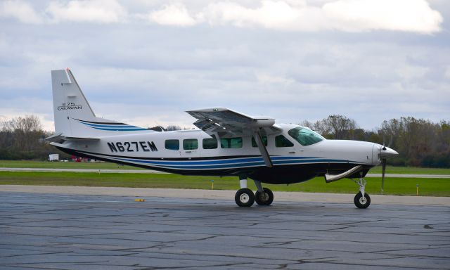 Cessna Caravan (N627EM) - Cessna Caravan 208 N627EM in Ann Arbor