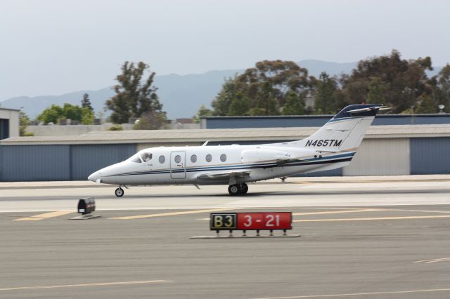 Beechcraft Beechjet (N465TM) - Departing RWY 21