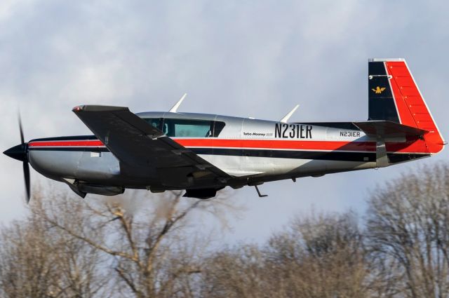 Mooney M-20 Turbo (N231ER)